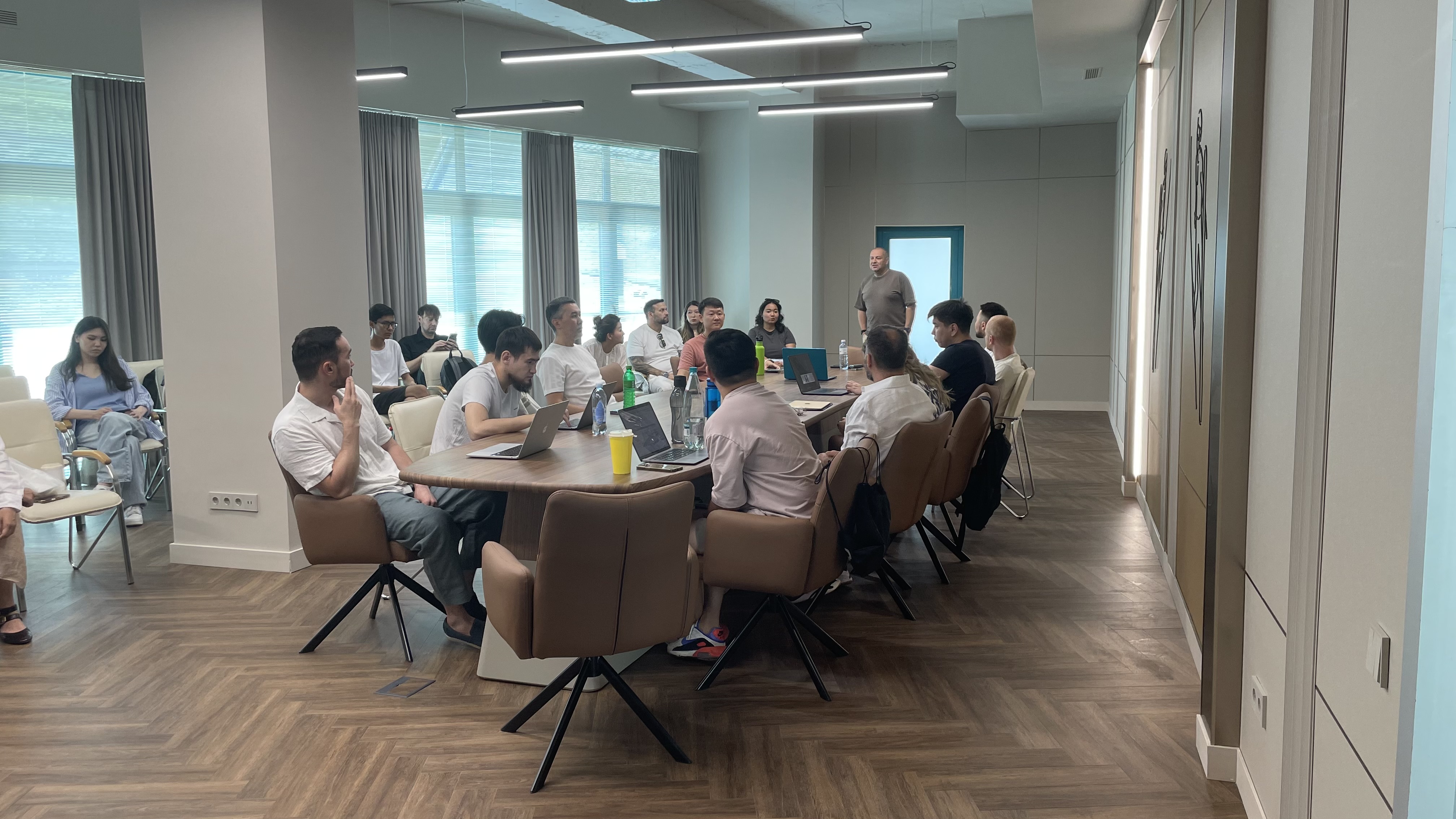 Совместное фото после встречи